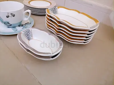 Assorted Dinnerware All For 200 AED Price Is Not Negotiatable No Bargein Pls
