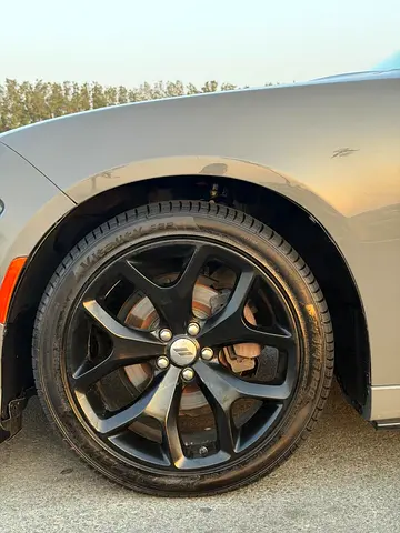 صورة 6 لـ 2019 Dodge CHARGER