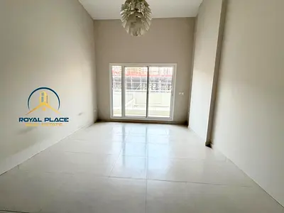 Open-plan Studio | Balcony | Community View