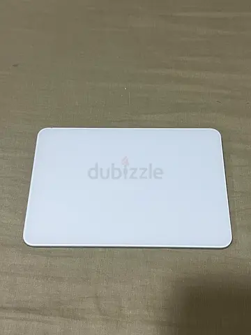 Apple Magic Trackpad 3 A3120 Rechargeable Battery Wireless Trackpad(Bluetooth) COD Available