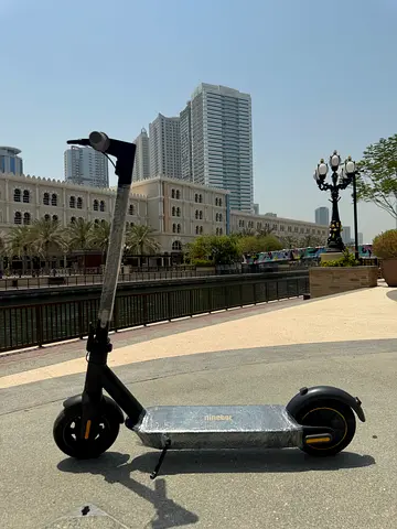 Ninebot G30 max electric scooter 65km range 30km H speed