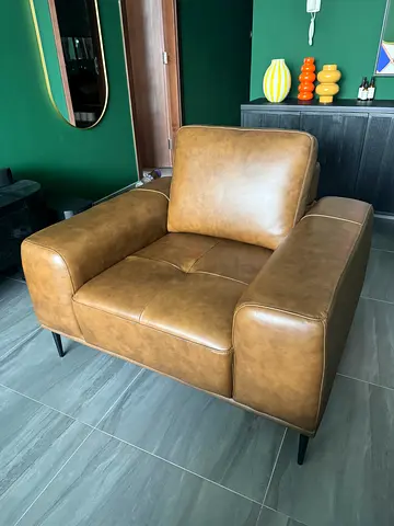 Single seater sofa leather-brown