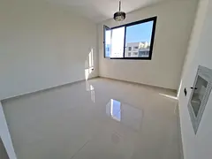 30day free 1bhk 1wachroom with balcony 12chk pymant brand new apartment al Jada out sid