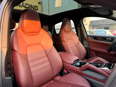 صورة 9 لـ 2026 Porsche CAYENNE
