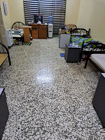 SINGLE BED SPACE DEIRA DUBAI AVAILABLE FORE KERALITE BATCHLOR