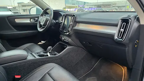 Volvo XC40 T4 Momentum, миниатюра 5