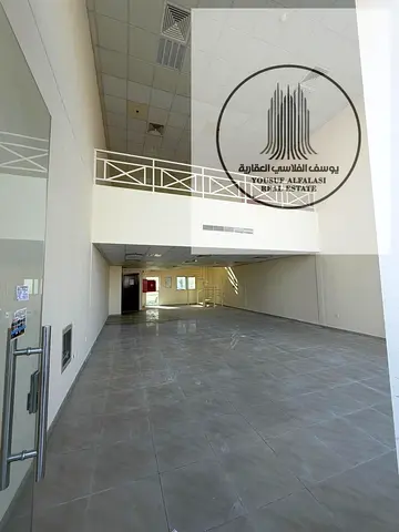 Showroom for Rent 1800 Sqft Industrial 18
