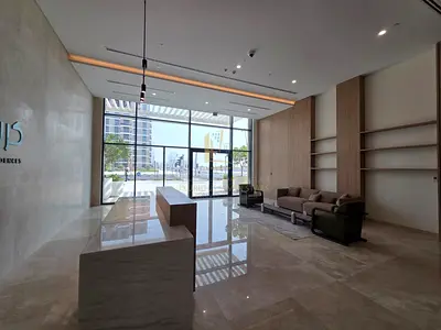 🏡 Luxury Townhouse for Sale | Direct Sea View 🌊