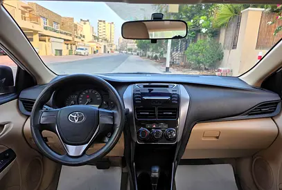 صورة 16 لـ 2022 Toyota YARIS