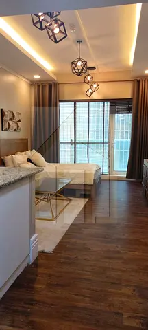 Prime Location | Fully Furnished | Vacant l Easy Canal Access
