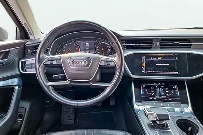 صورة 10 لـ 2020 AUDI A6