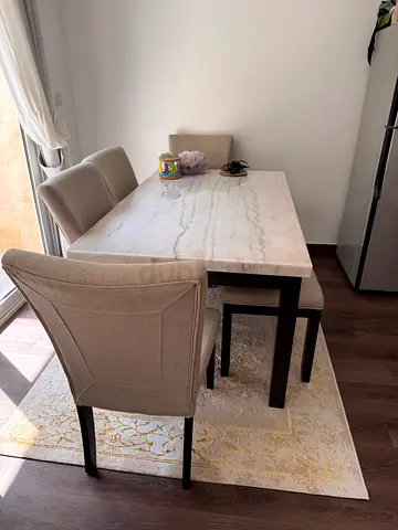 Marble-top dining table with 4 upholstered chairs and bench  - excellent condition