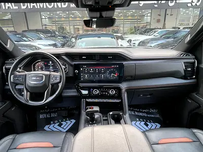 صورة 11 لـ 2023 GMC SIERRA