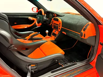 2002 Porsche 911 — миниатюра 10