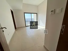 First floor + freehold + installments + 1573 sq ft + gym, pool and parking + 25 minutes to Dubai