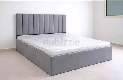 Brand New furniture's Queen Size Bed Frame With Mattress