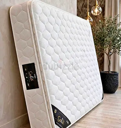 Comfort Foam Mattress - Good Condition, Queen Size