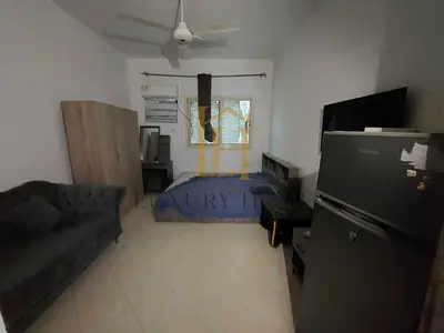 VERY SPACIOUS STUDIO FLAT WITH SEPARATE HALL +CENTRAL GASS IN AL MAHATAH PARK SHARJAH