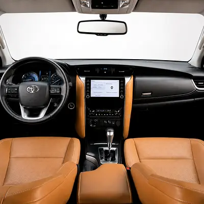 2025 Toyota FORTUNER 照片 7