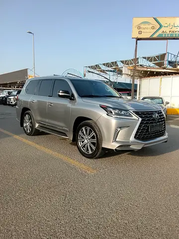 LEXUS LX570 SUPER SPORT V8 5.7L MODEL 2016
