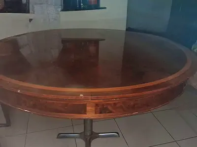 الراشدين ثلاثه