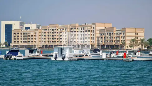 Charming 420 Sq. Ft. l Studio l Mina Al Arab