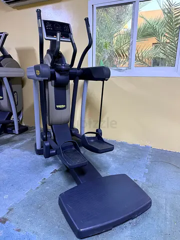 Used elliptical cross trainer - good condition, home gym ready