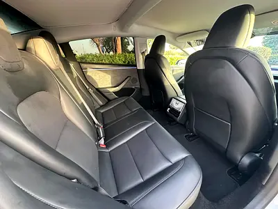 2024 Tesla MODEL 3 photo 7