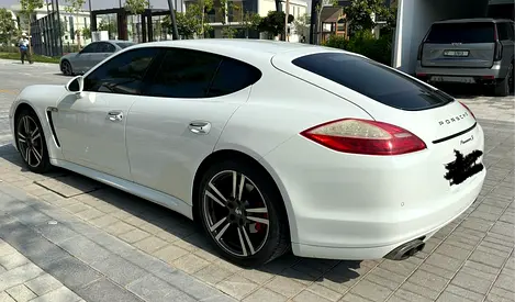 2013 Porsche PANAMERA — миниатюра 5