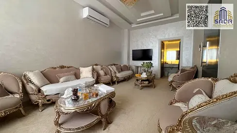 بسعر منخفض شامل الكهرباء و التكيف للبيع تاون هاوس الحليو2