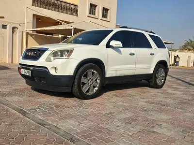 GMC Acadia SLT 2010 | GCC Specs | Well Maintained