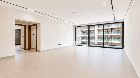 BRAND NEW | BRIGHT APARTMENT | SPACIOUS AND ELEGANT