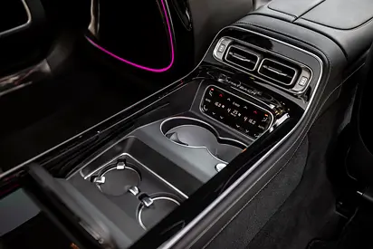 صورة 12 لـ 2023 Mercedes-Maybach S-CLASS
