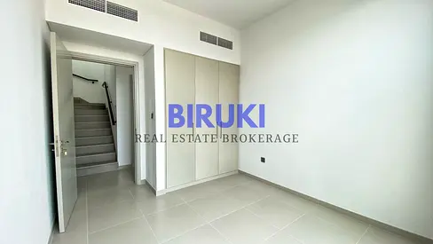 Vacant & Ready for Occupancy | Best for Family