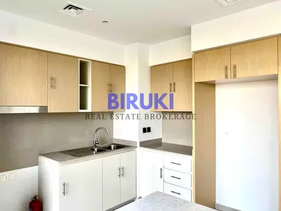 Vacant & Ready for Occupancy | Best for Family