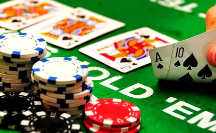 Enjoy your time Poker Set with Chips and Playing Card