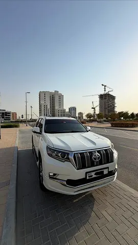 Pristine Toyota Prado 2020 VXR | GCC Specs | Low Mileage | Top Option