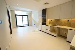 POOL VIEW I LUXURY FURNISHED WITH SMART HOME