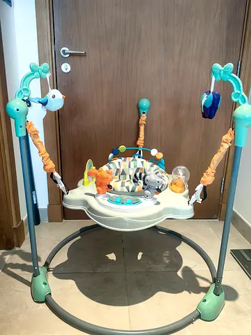 Baby activity jumper seat with toys — few days used, completely new, gently used