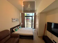 Brand New studio / Furnished / Chiller free