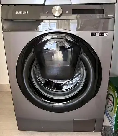Free delivery Samsung Front Load 9 kg door in door washing machine