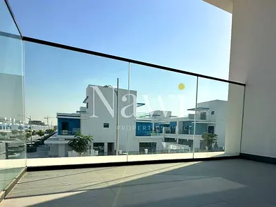 Corner Unit | Multiple Cheques | Ready to Move-in