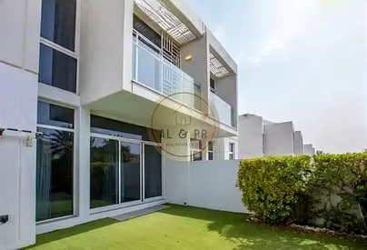 3 Bedrooms Townhouse I Green view | Prime location