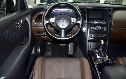 2016 Infiniti QX70 缩略图 12