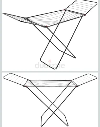 Black Clothes Drying Rack (Great Condition)