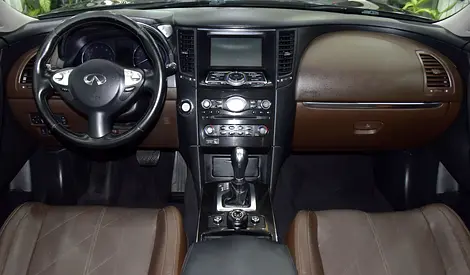 2016 Infiniti QX70 缩略图 11