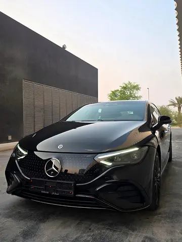 2025 Mercedes-Benz EQE 350+ GCC Specs | Under warranty & Service Contract