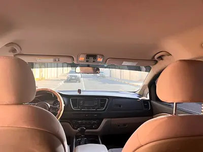 2017 KIA SEDONA — фото 6