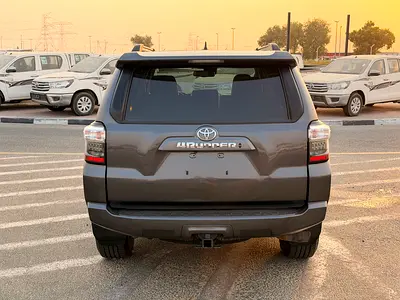 2020 Toyota 4RUNNER — фото 6