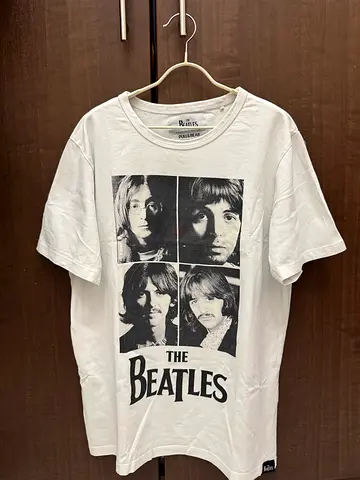 Pull & Bear The Beatles graphic tee
